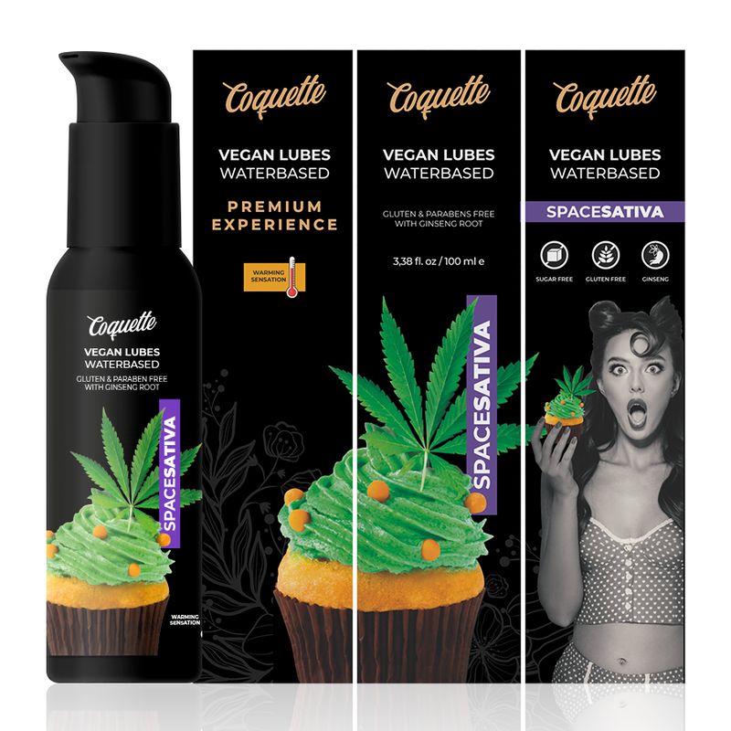Flacone nero e confezione. Scritta: Coquette, Vegan Lubes Waterbased, Spacesativa. Illustrazione di cupcake e donna.