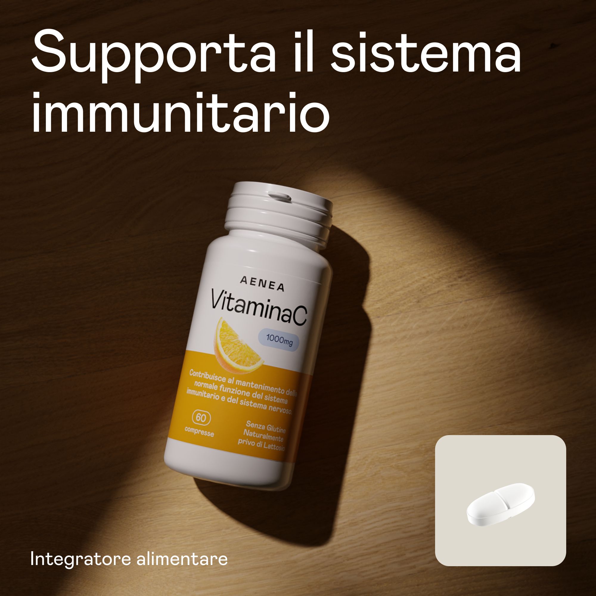 Flacone Aenea Vitamina C con 60 compresse. Etichetta arancione con testo e fetta d'arancia. Compressa illustrata.