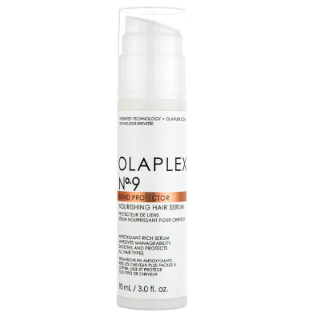 Flacone bianco Olaplex No.9 Bond Protector con pompa. Scritta: Nourishing Hair Serum. Striscia marrone con nome del prodotto.