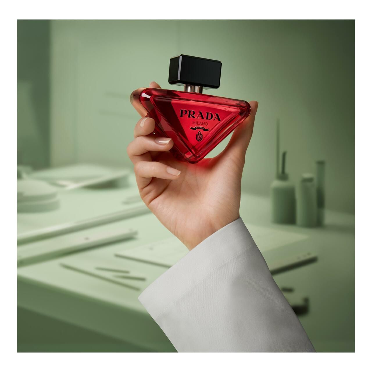 PRADA Paradoxe Radical Essence Parfum 50 ml