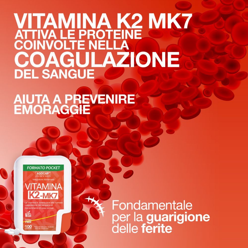 Sfondo rosso con lettere bianche. VITAMINA K2 MK7. Aiuta a prevenire le emorragie. Essenziale per la guarigione.