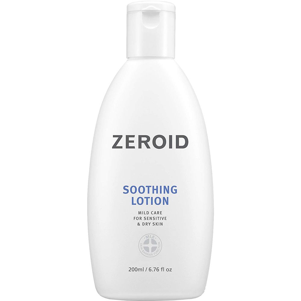 Flacone bianco ZEROID Soothing Lotion. Per pelli sensibili e secche. 200ml/6.76 fl oz. Tappo a ribalta.