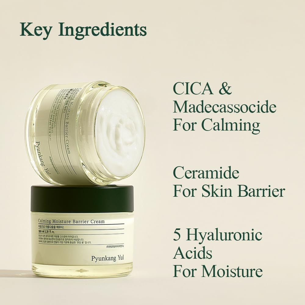 Due vasetti di crema sovrapposti. Testo: CICA & Madecassoside, Ceramidi, 5 Acidi Ialuronici. Scritta: Key Ingredients. Pyunkang Yul.
