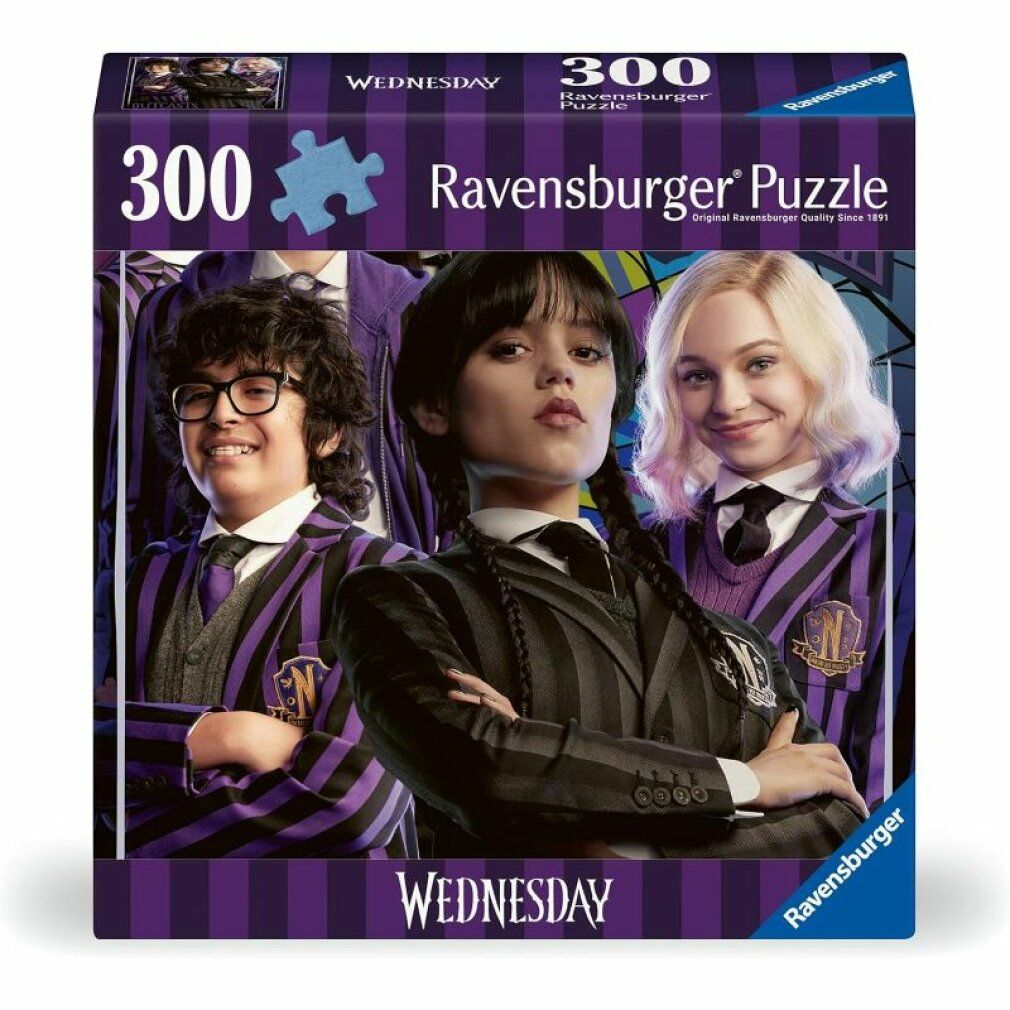 Scatola puzzle con personaggi. Testo: 300 pezzi, Ravensburger. Logo: Wednesday. Persone in uniforme scolastica.