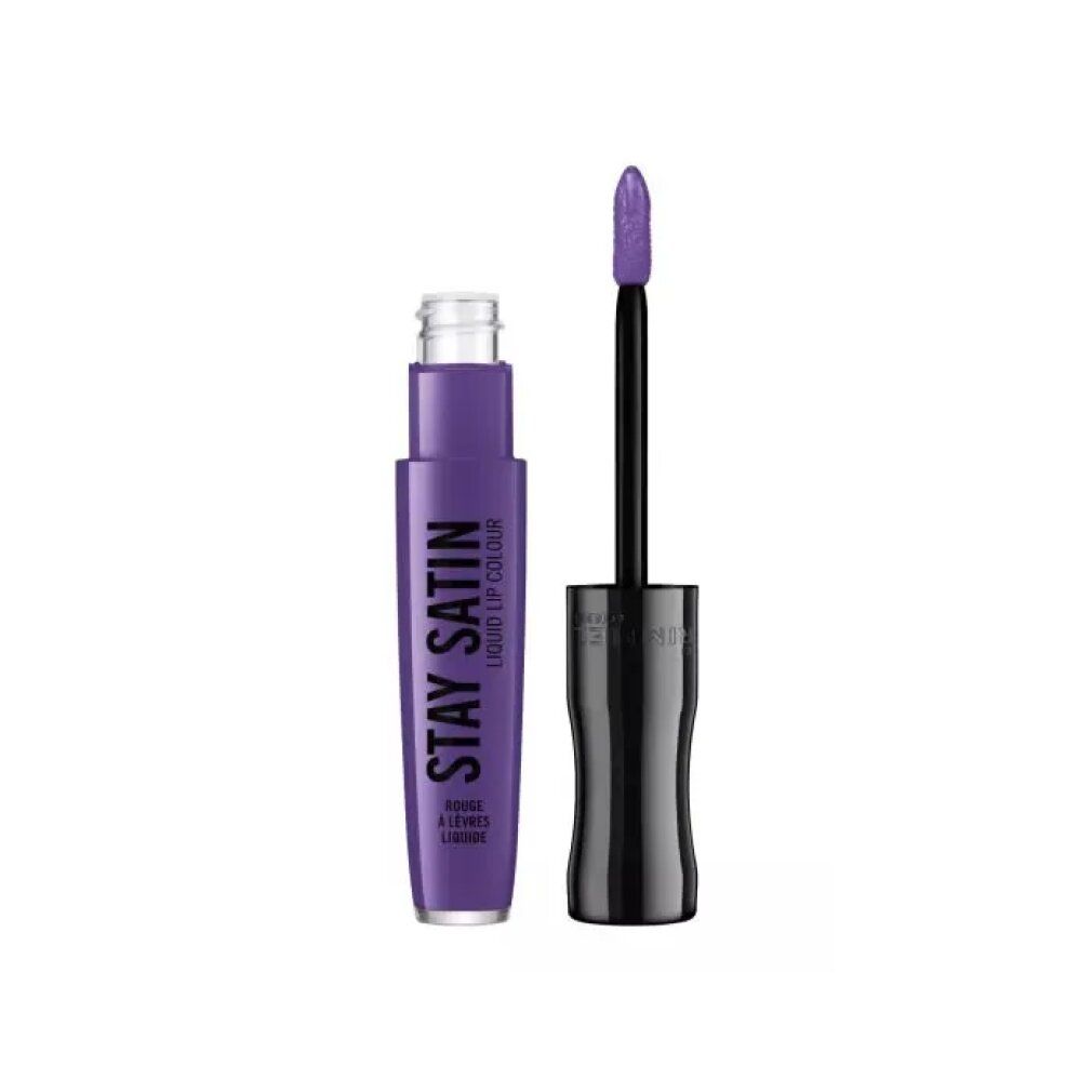 Tubo di rossetto viola aperto. Tappo e applicatore neri. Testo: STAY SATIN LIQUID LIP COLOUR. Marchio Rimmel.