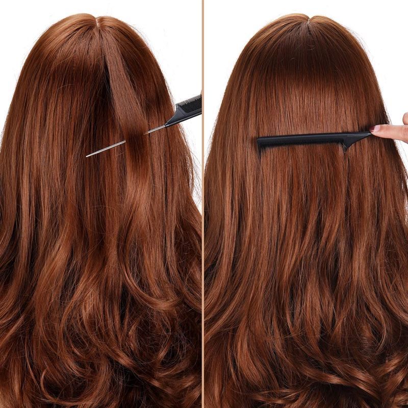Visualizzazione in due parti: una ciocca di capelli viene divisa con un perno metallico, poi pettinata.