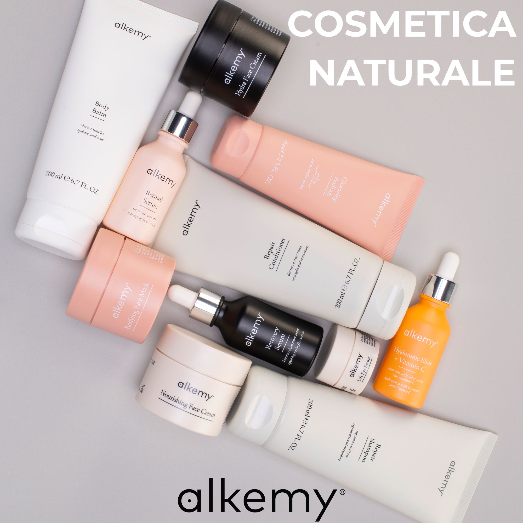Vari prodotti per la cura della pelle Alkemy, incluse creme e sieri.