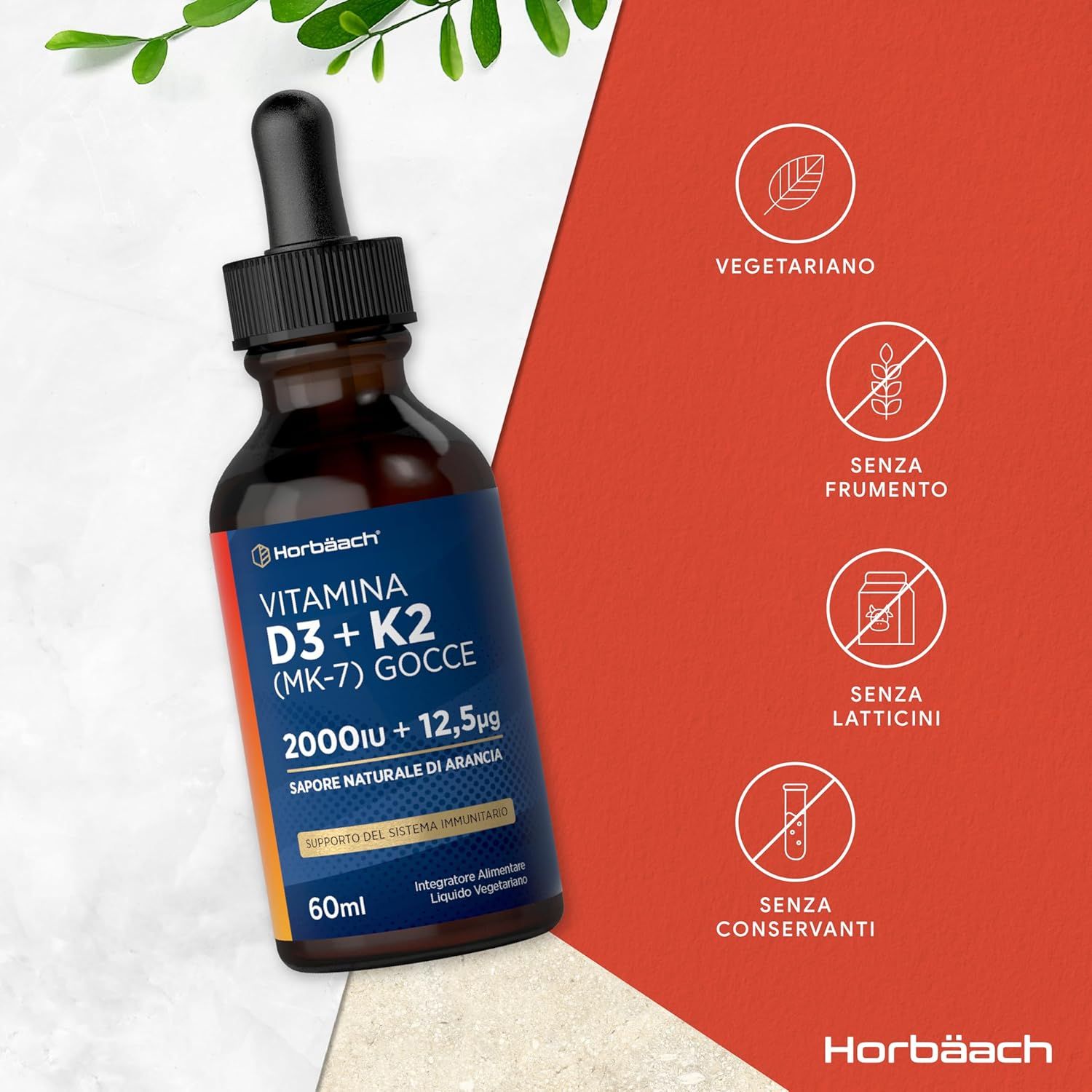 Flacone di vetro marrone con contagocce. Scritta: Vitamina D3+K2 gocce. 2000iu + 12,5µg. 60ml. Aroma naturale di arancia. Vegetariano, senza conservanti.