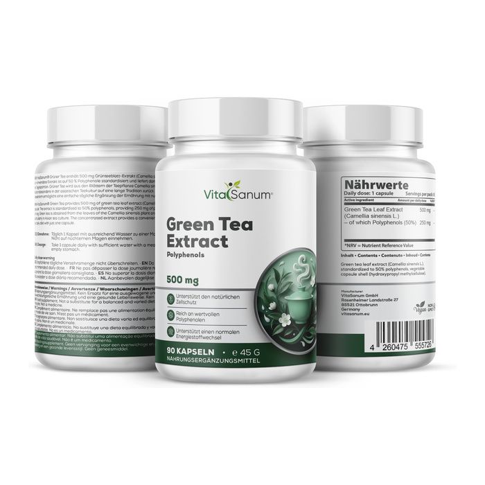 Tre flaconi di capsule VitaSanum Estratto di Tè Verde, 500 mg. Vista frontale ed etichette posteriori visibili.