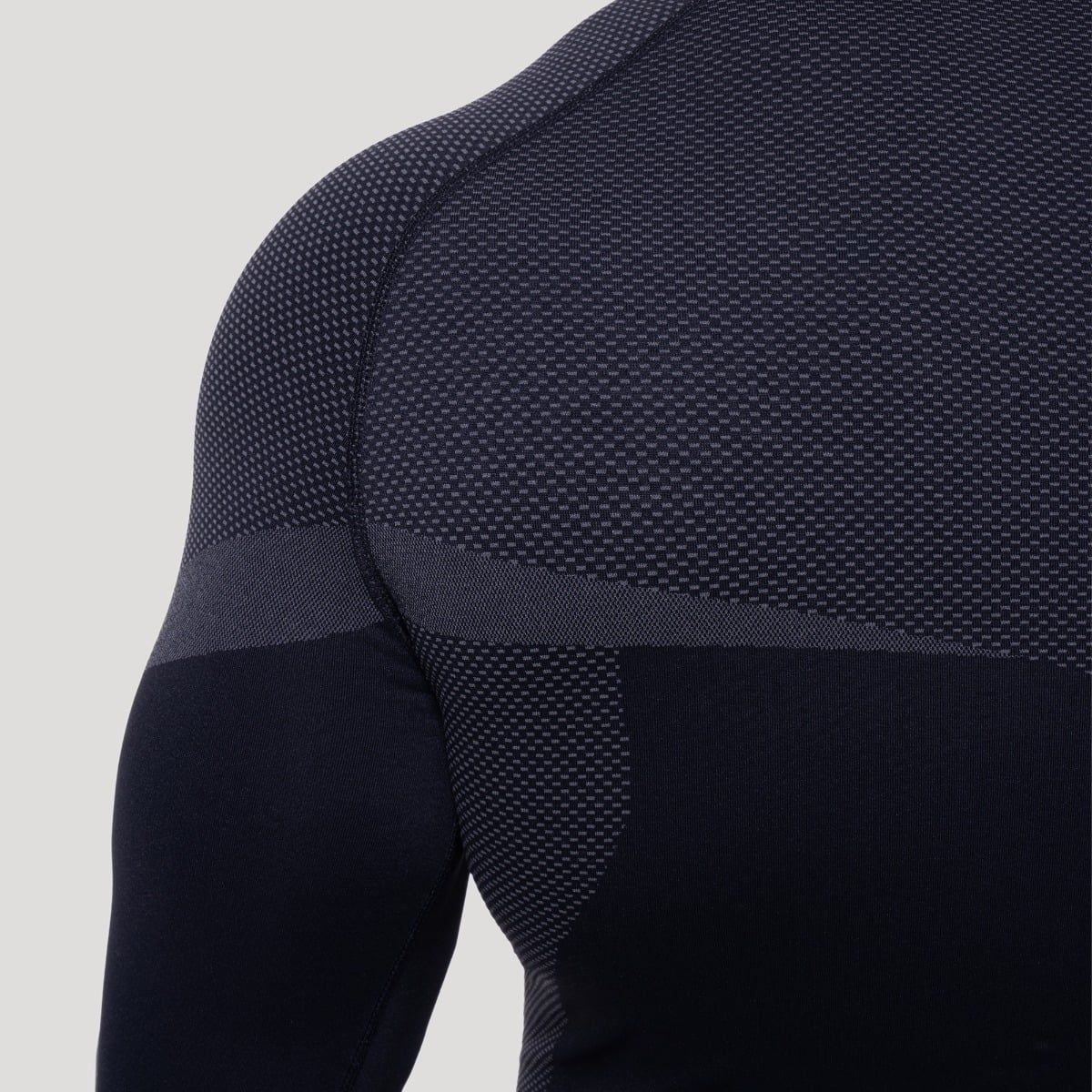 GymBeam Maglia uomo a maniche lunghe senza cuciture nera e grigia