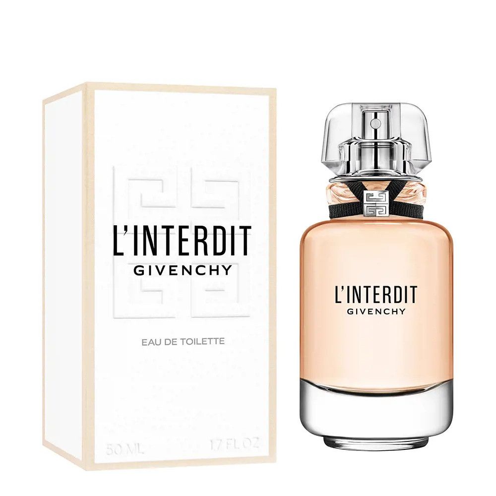Flacone di profumo e confezione. Flacone con nastro nero e ornamento argentato. Confezione con logo e scritta L'Interdit Givenchy.