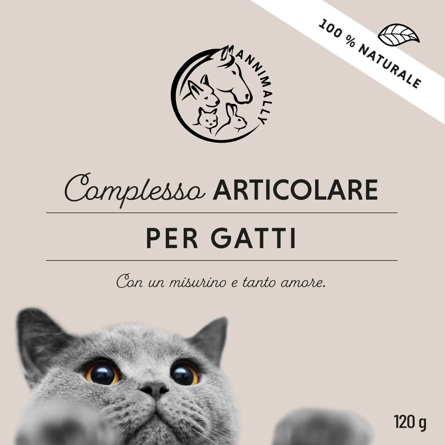 Confezione del prodotto con logo e testo: Complesso per gatti. Testo: Con misurino e tanto amore. Gatto che guarda.