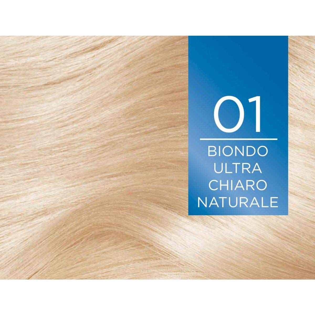 Ciocche di capelli biondi. Tonalità 01 Biondo Ultra Chiaro Naturale, su sfondo blu.