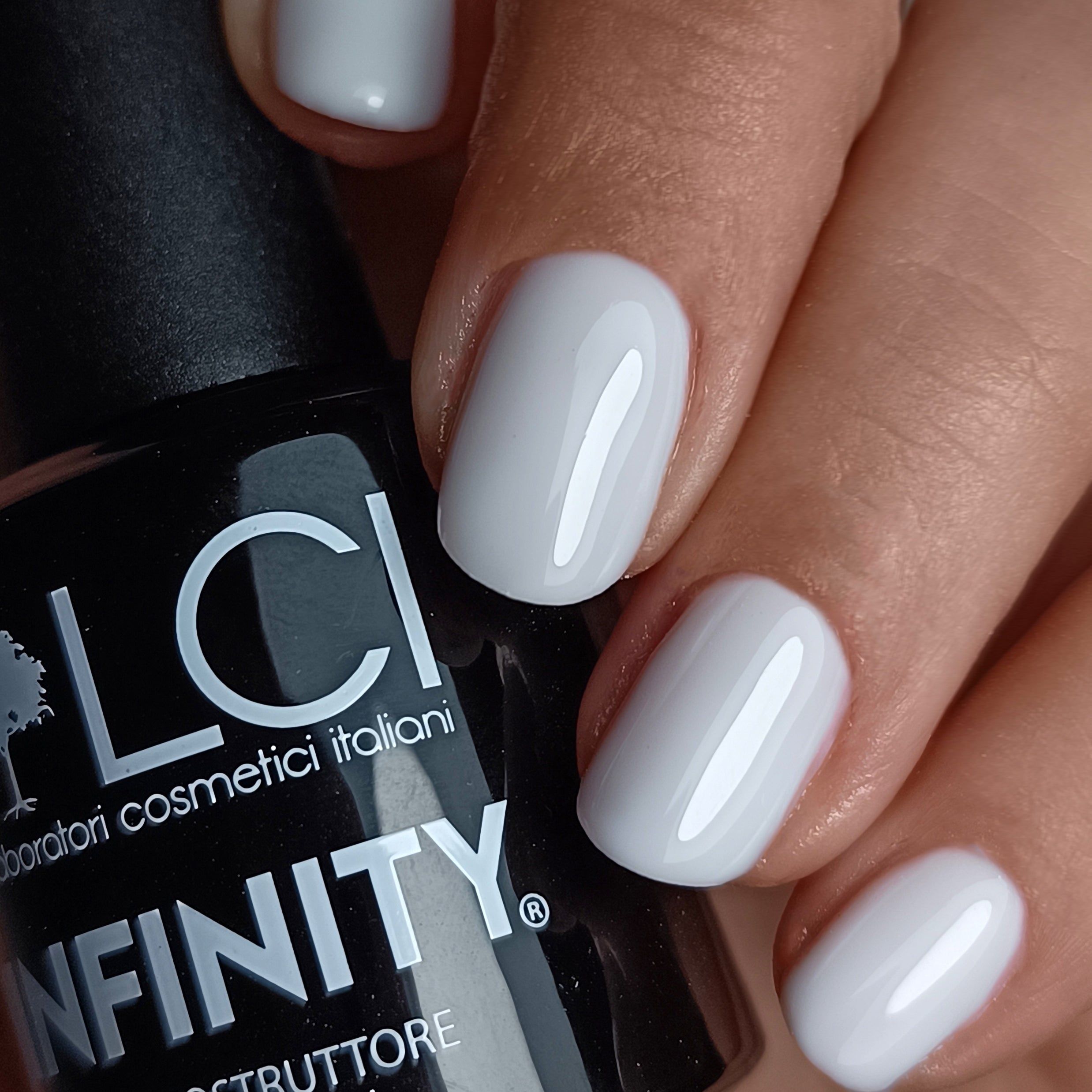 Infinity - Builder gel bottle - Soap White