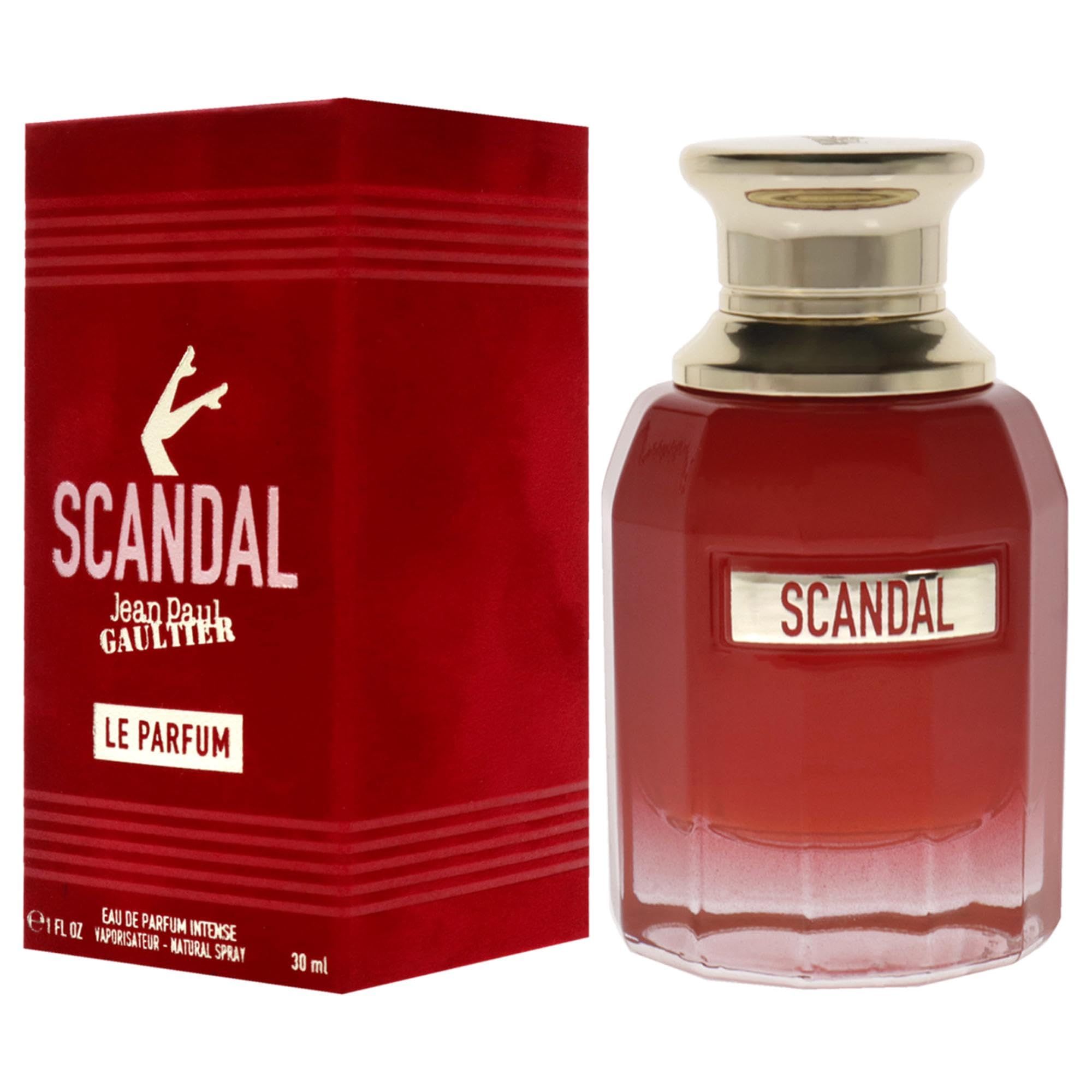 Flacone rosso, tappo dorato, confezione rossa. Scritta SCANDAL e LE PARFUM.