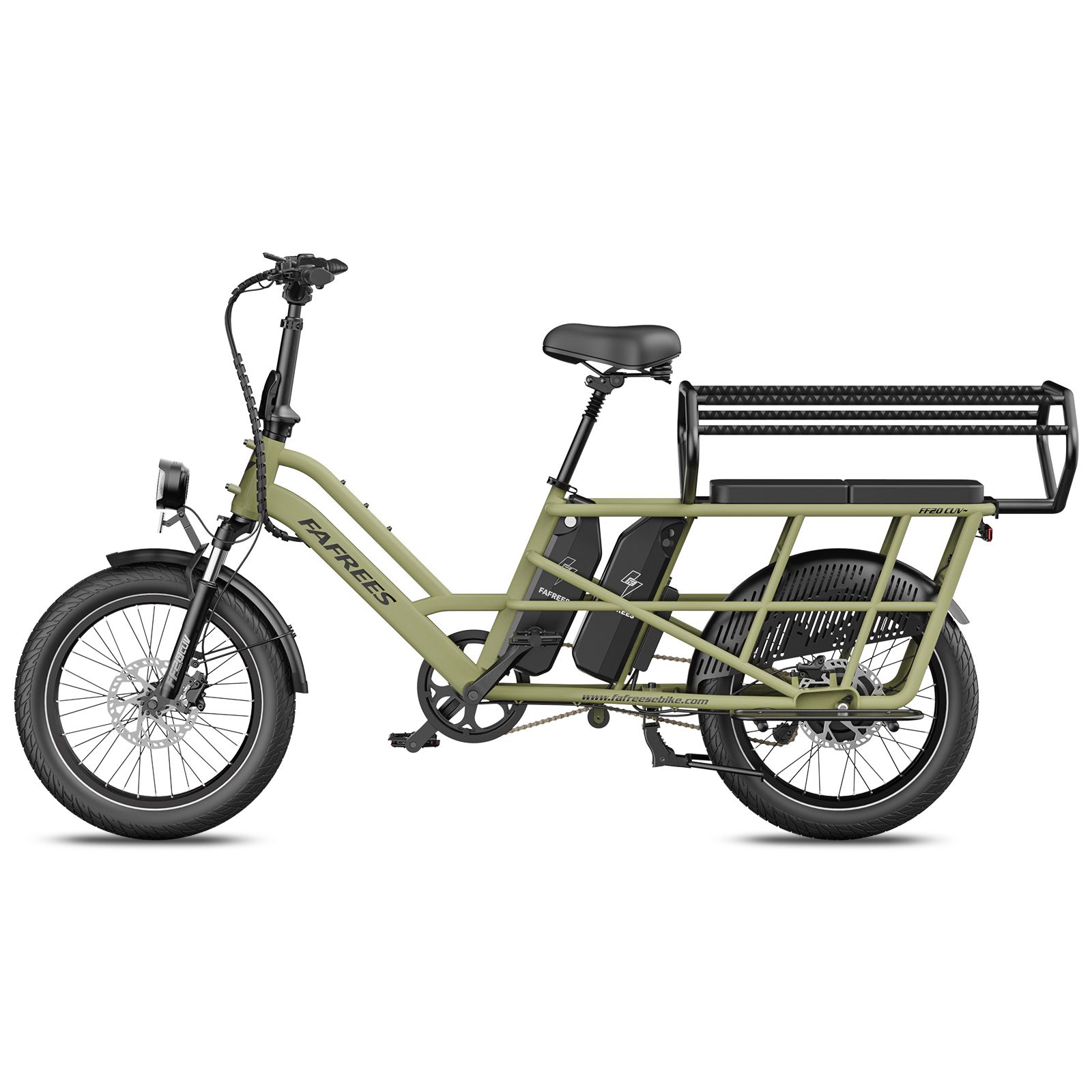 Bicicletta elettrica cargo verde con due batterie, vista da sinistra anteriore.