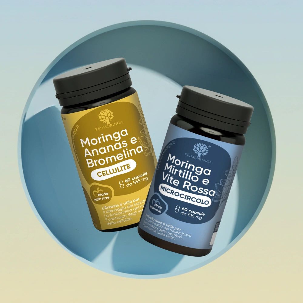 Due flaconi in una ciotola blu. Testo: Moringa Ananas e Bromelina, Moringa Mirtillo e Vite Rossa. 60 capsule.