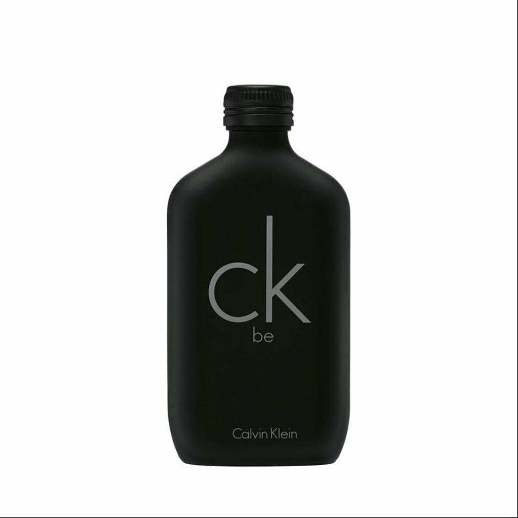 Flacone nero con logo "ck be" di Calvin Klein. Sul flacone è scritto "eau de toilette".