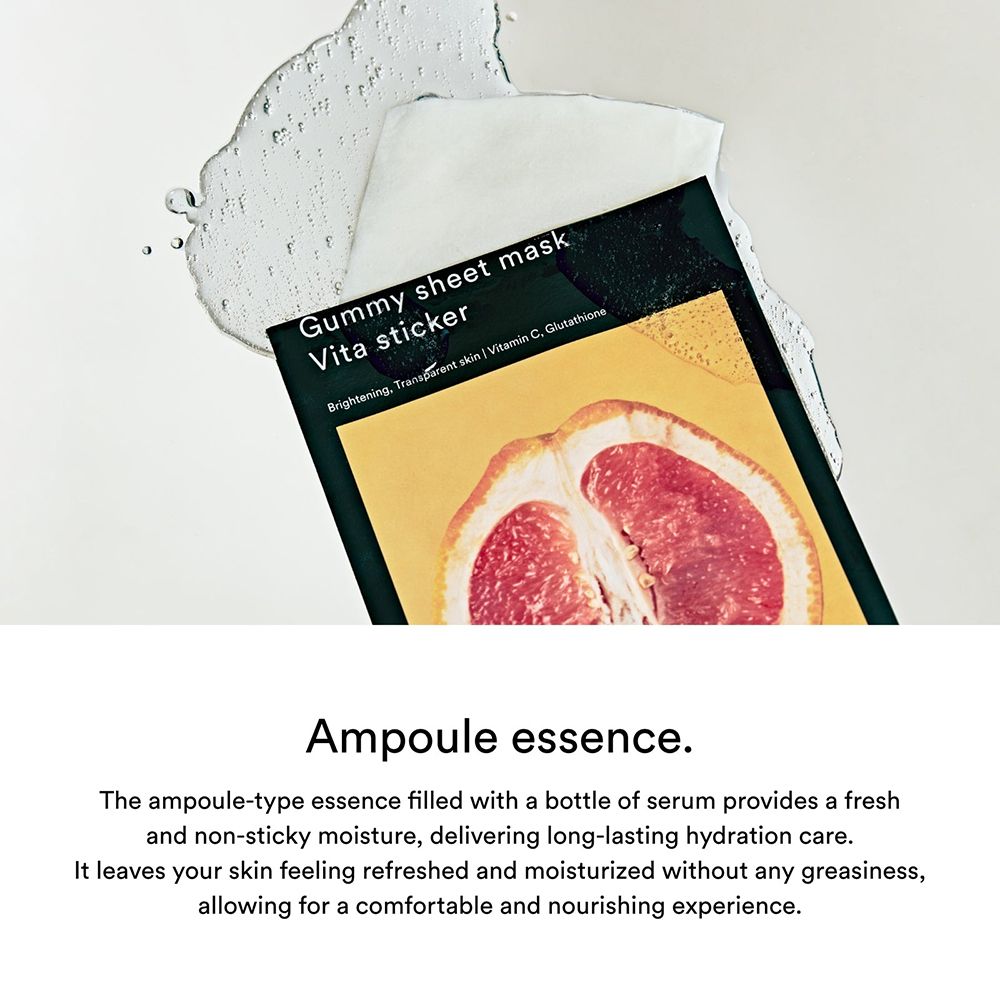 Confezione del prodotto con immagine di pompelmo e nome del prodotto. L'acqua schizza sulla confezione.