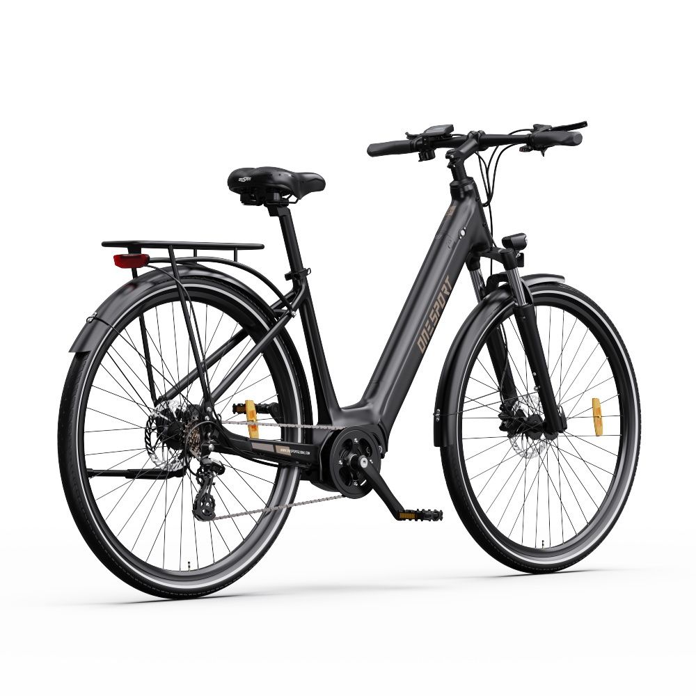 E-bike nera con motore centrale. Ruote, sella, portapacchi e manubrio visibili. "ONESPORT" sul telaio.