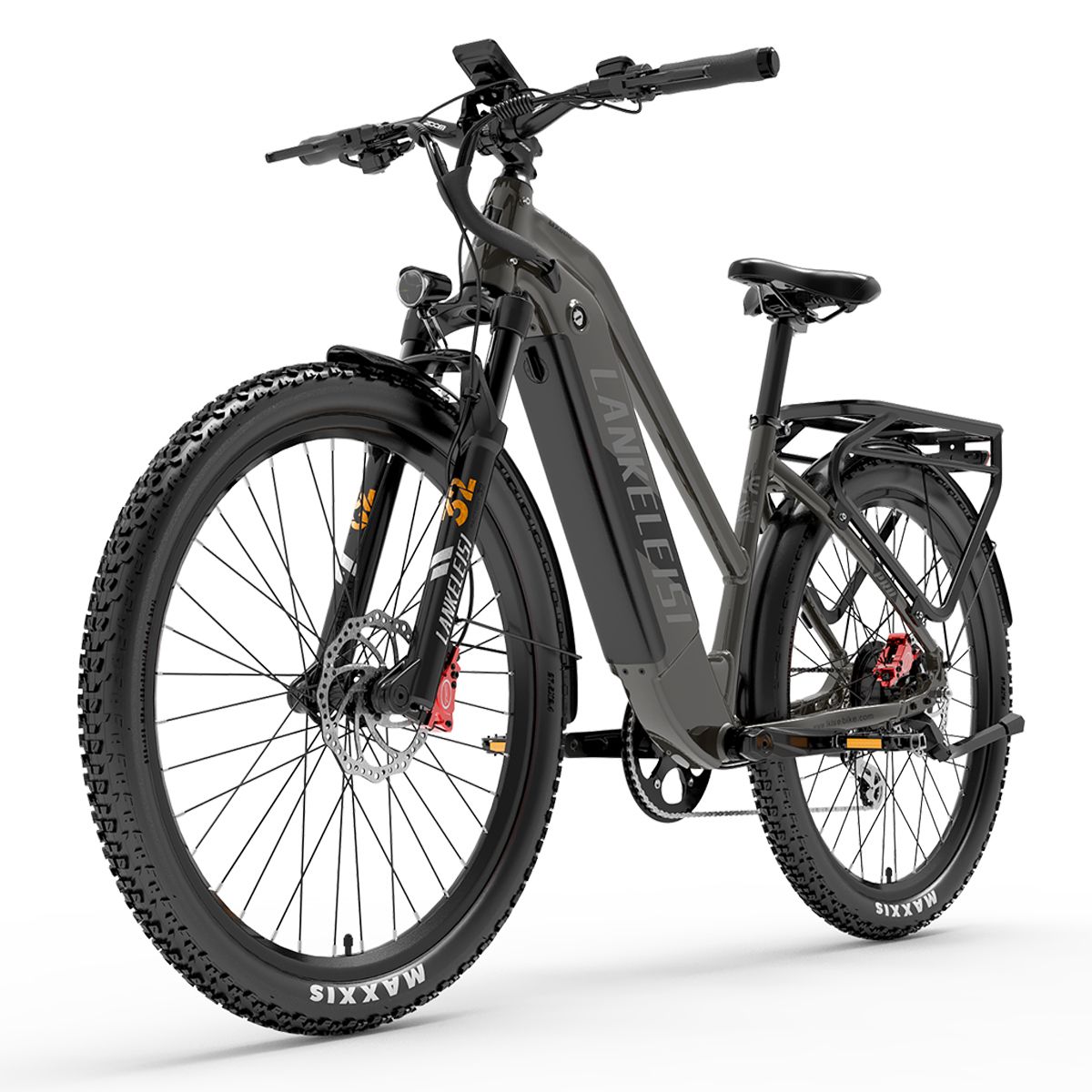 E-bike da trekking Lankeleisi MX600 Pro. Telaio grigio, pneumatici neri. Freni a disco, portapacchi. Manubrio con display. Pneumatici Maxxis.