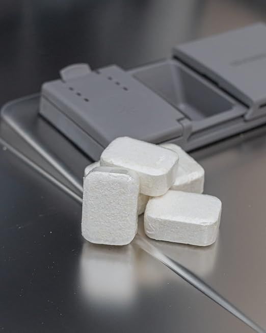 R5 Eco Tabs Lavastoviglie 30 Pastiglie, Tensioattivi Vegetali, Ecolabel, Made in Italy