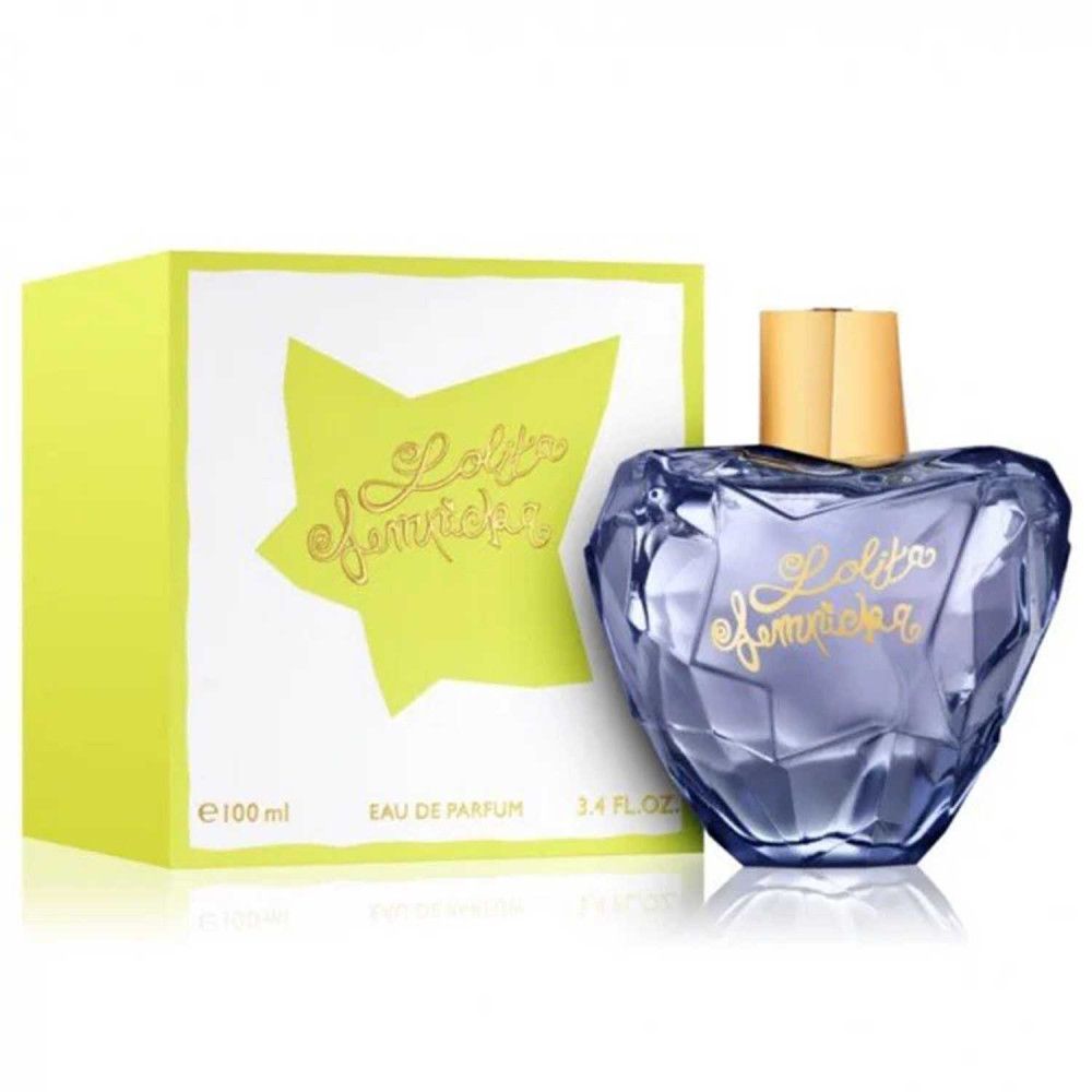 Flacone blu con tappo dorato e confezione gialla. Scritta: Lolita Lempicka.