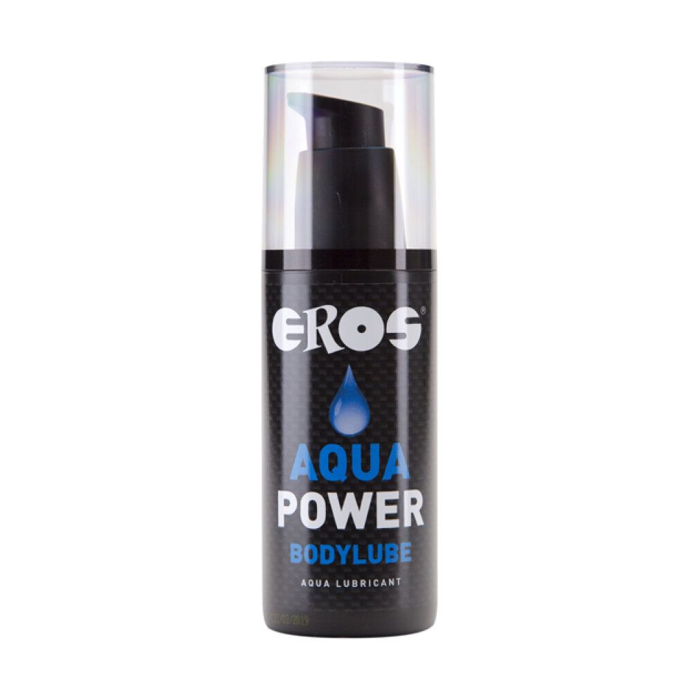 Flacone nero con dosatore a pompa. Scritta: EROS, AQUA POWER, BODYLUBE. Grafica goccia blu.