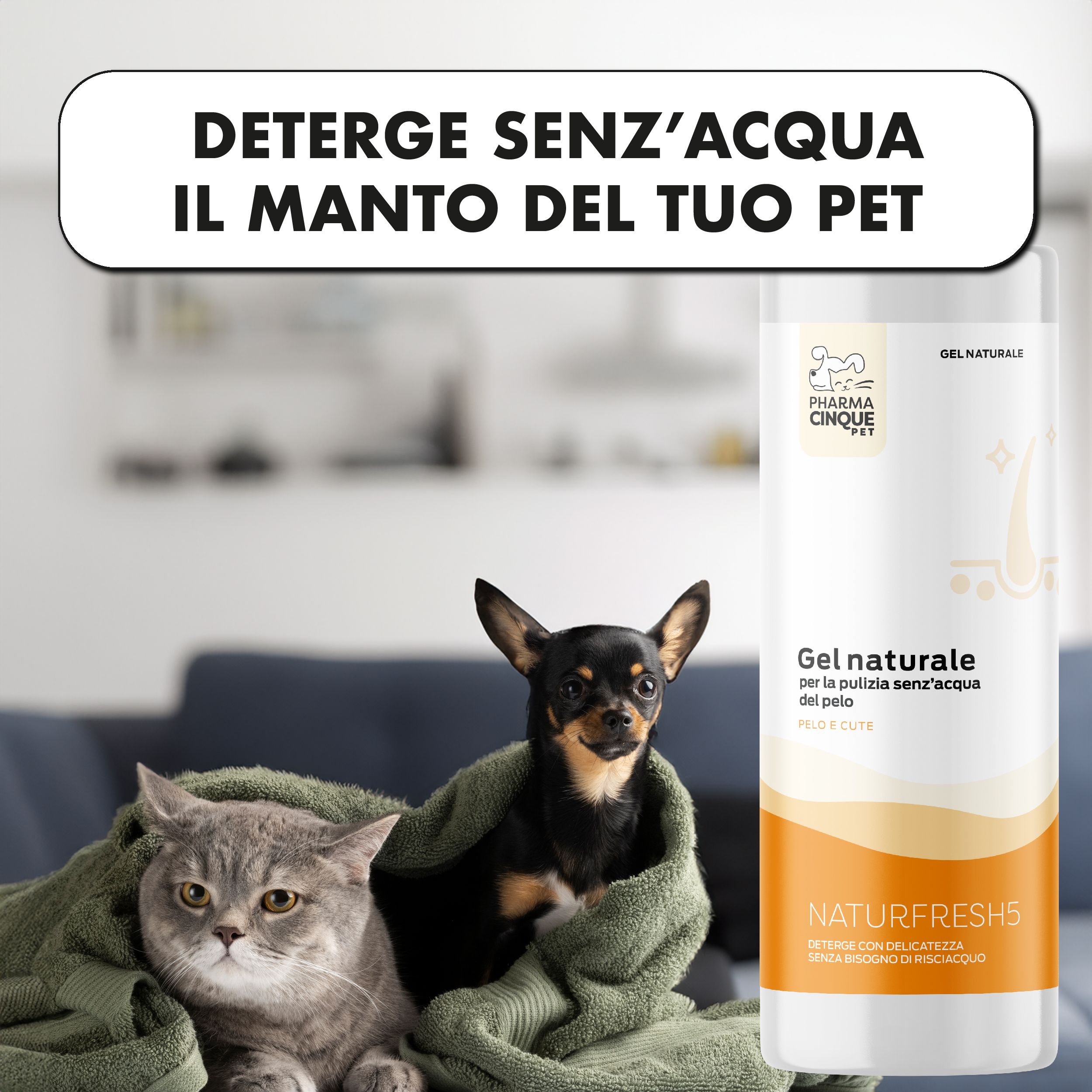 Flacone NaturFresh5, cane e gatto con asciugamano. Testo: Deterge senz'acqua il manto del tuo pet.