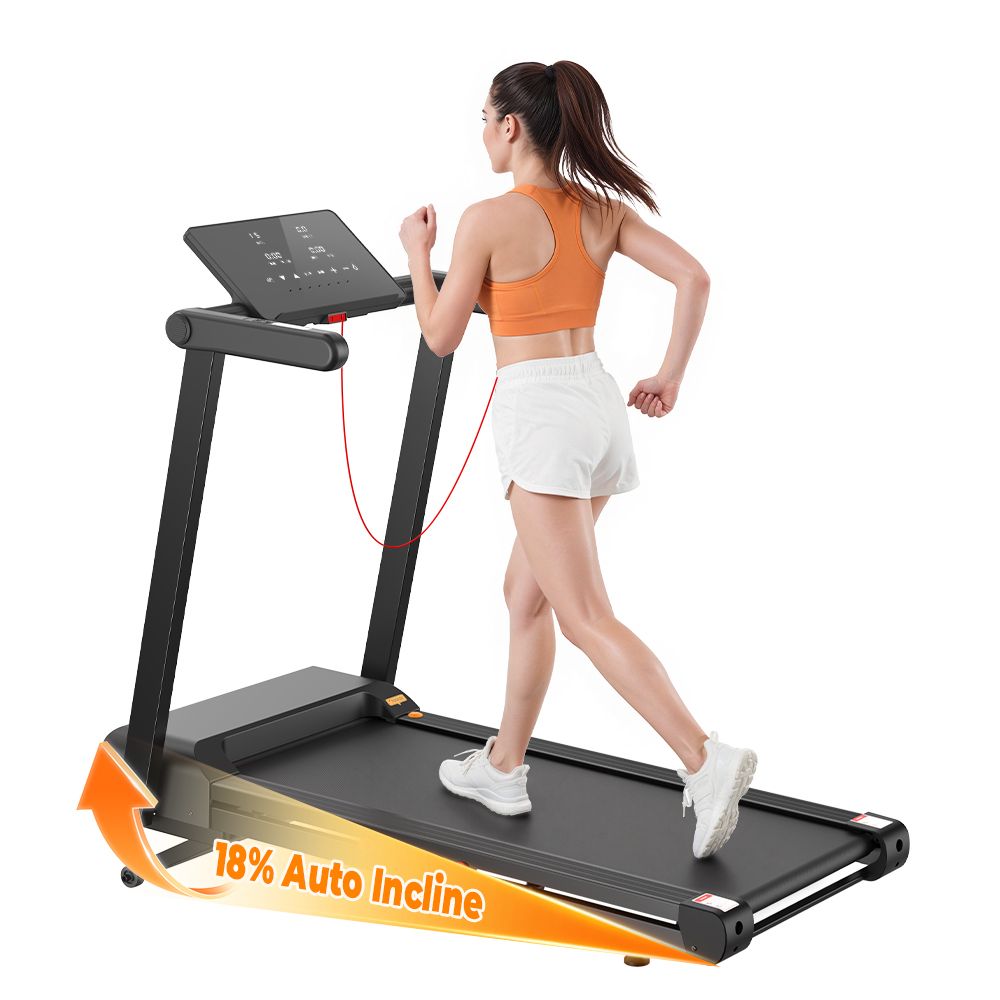 Tapis roulant nero pieghevole con donna che corre. Display 18% Auto Incline.