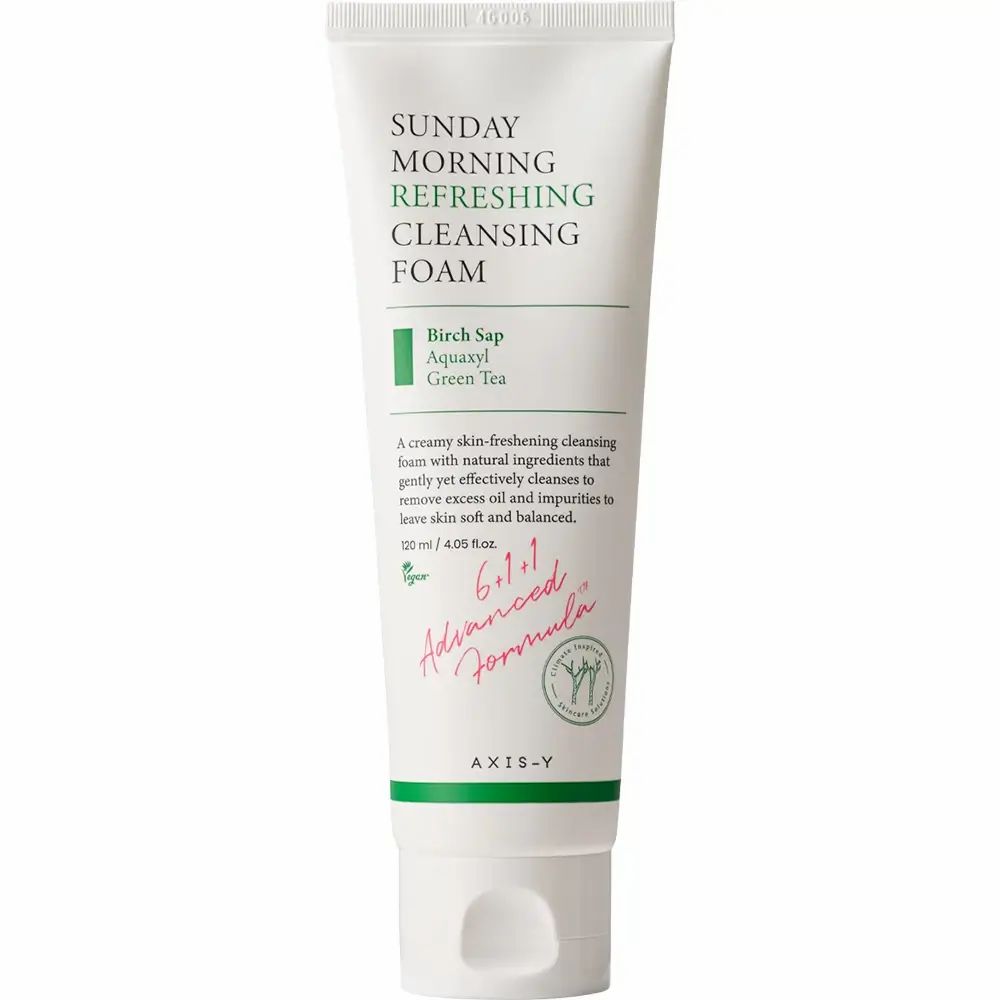Tubo bianco con testo verde e rosso. Scritto: Sunday Morning Refreshing Cleansing Foam. Marchio: AXIS-Y.