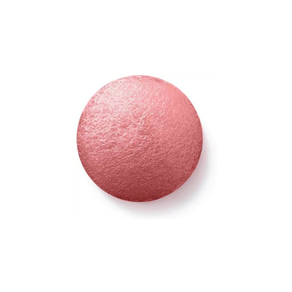 Fard in polvere rosa, forma rotonda. Sfondo bianco.