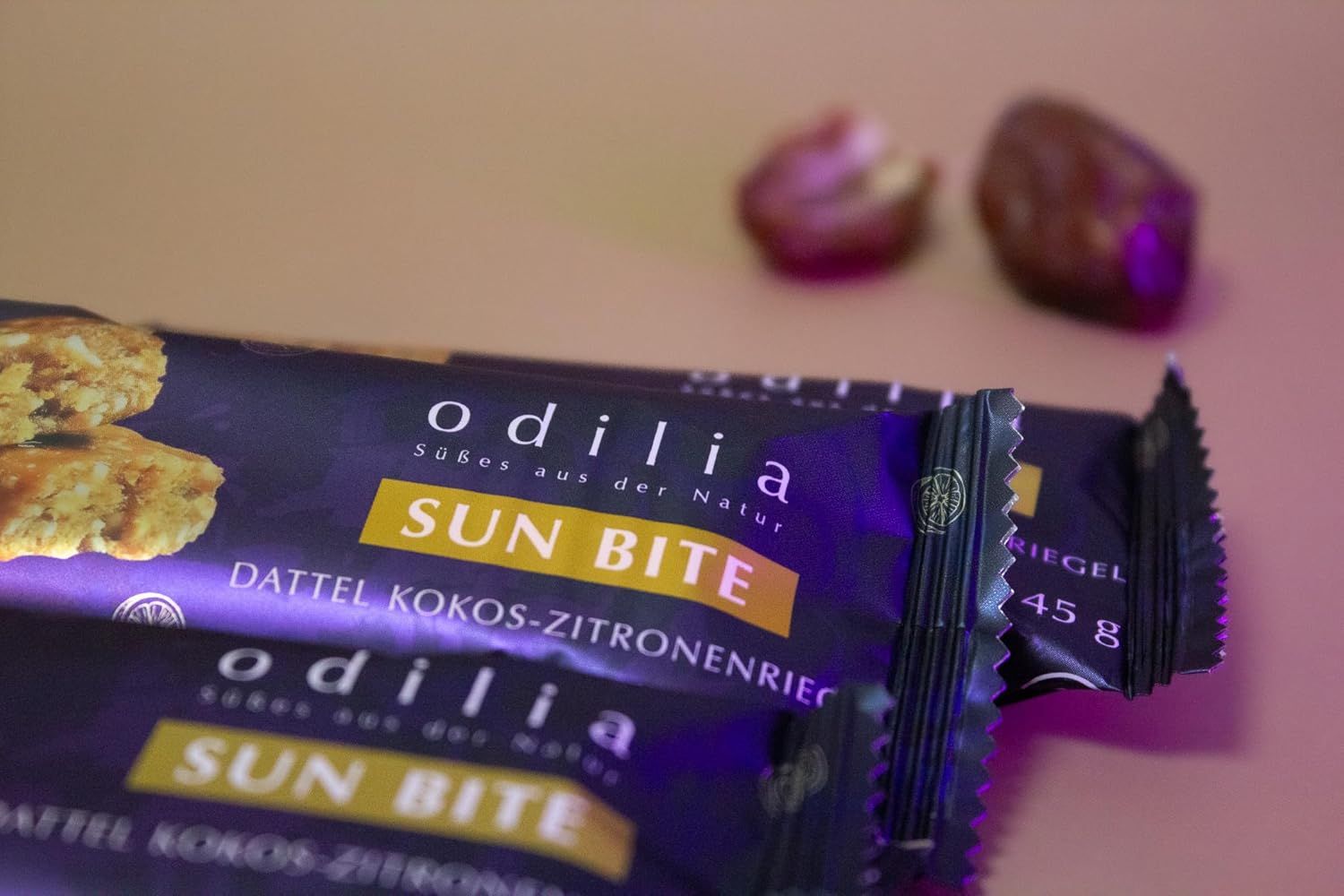 odilia SunBite Barretta biologica ai datteri, cocco e limone
