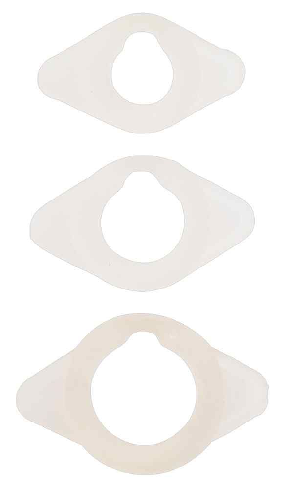 Tre anelli per pene in materiale trasparente di diverse dimensioni.