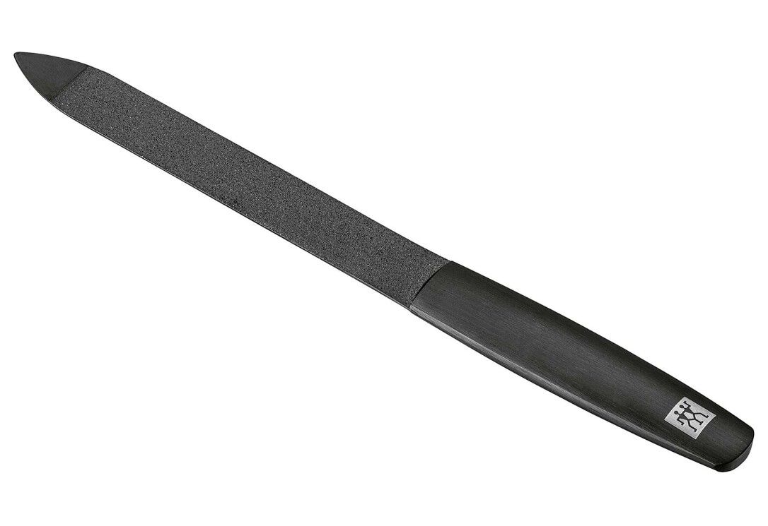 Lima per unghie nera con manico ergonomico e logo Zwilling.