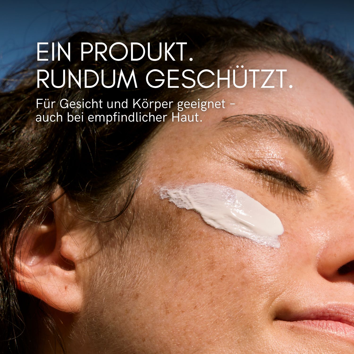 Viso con crema solare applicata. Adatto per viso e corpo.