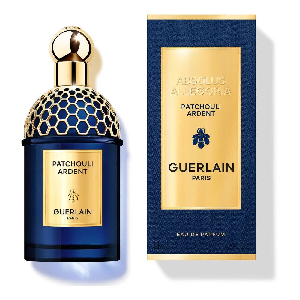 Flacone blu e scatola. Tappo ed etichetta dorati. Scritta: Patchouli Ardent, Guerlain Paris. Logo ape.