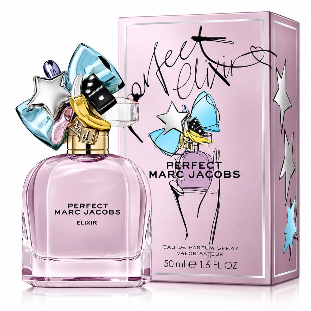 Flacone e scatola di profumo Marc Jacobs Perfect Elixir con ciondoli giocosi.
