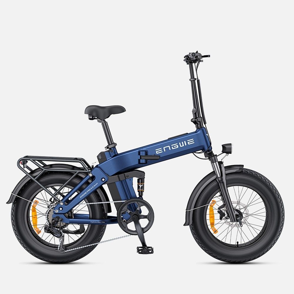 E-bike pieghevole blu con pneumatici neri. Il marchio ENGWE è visibile sul telaio.