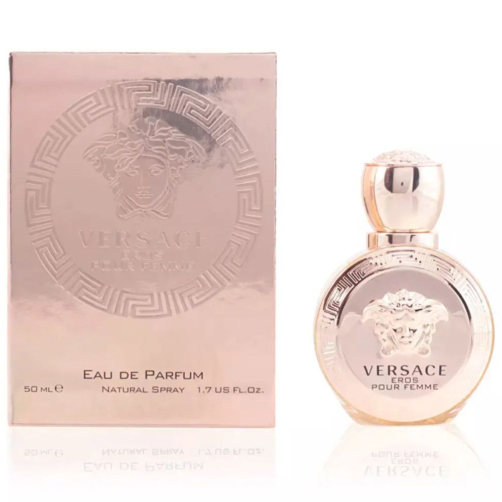 Versace Eros Pour Femme Eau de Parfum. Flacone e scatola oro rosa. Logo Medusa su flacone e scatola.