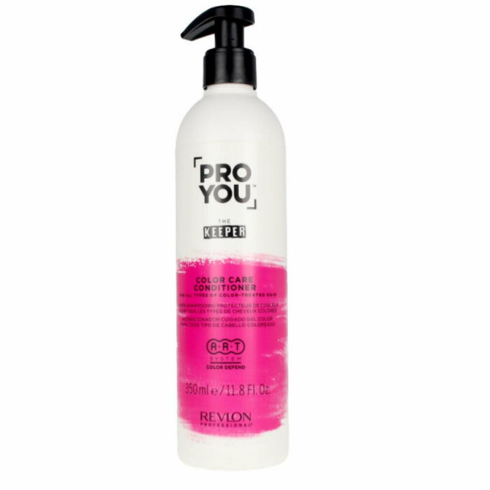 Flacone bianco con dosatore nero. Etichetta rosa con testo: PRO YOU, THE KEEPER, COLOR CARE CONDITIONER. Marchio: Revlon.