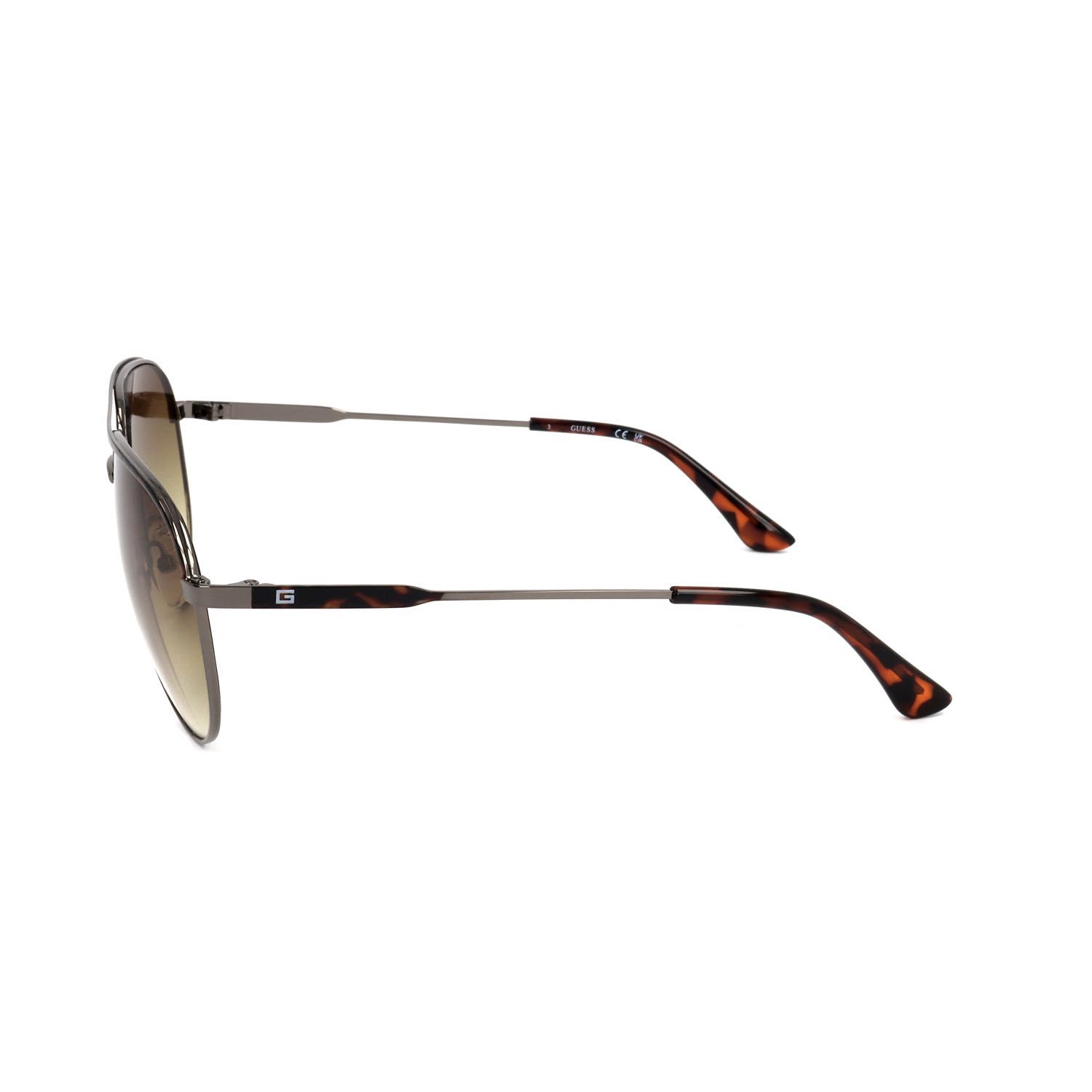 Occhiali da sole aviator Guess con montatura argento e aste tartarugate.