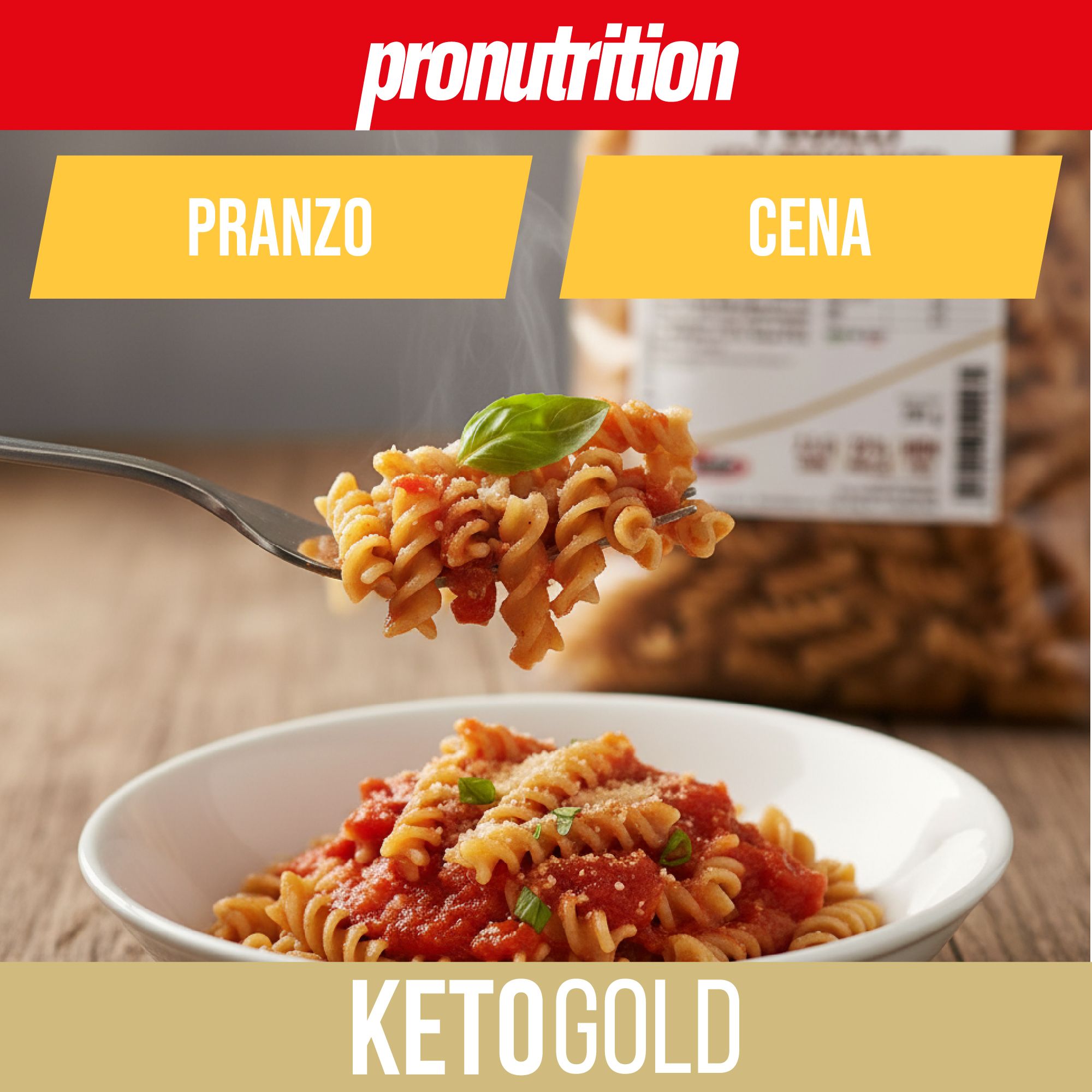 Pasta fusilli con salsa di pomodoro in una ciotola. Forchetta con pasta. Marchio: Pronutrition. Scritta: Ketogold.