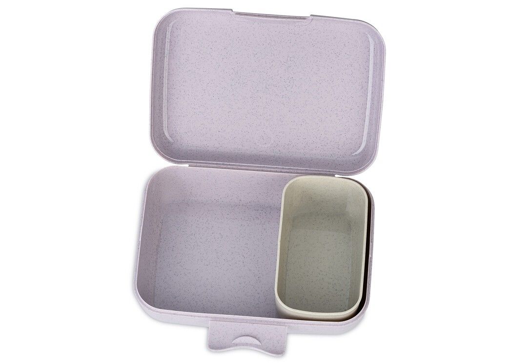 Lunch box con divisorio, aperta. Scatola rettangolare grigio chiaro con divisorio verde chiaro. Coperchio aperto.