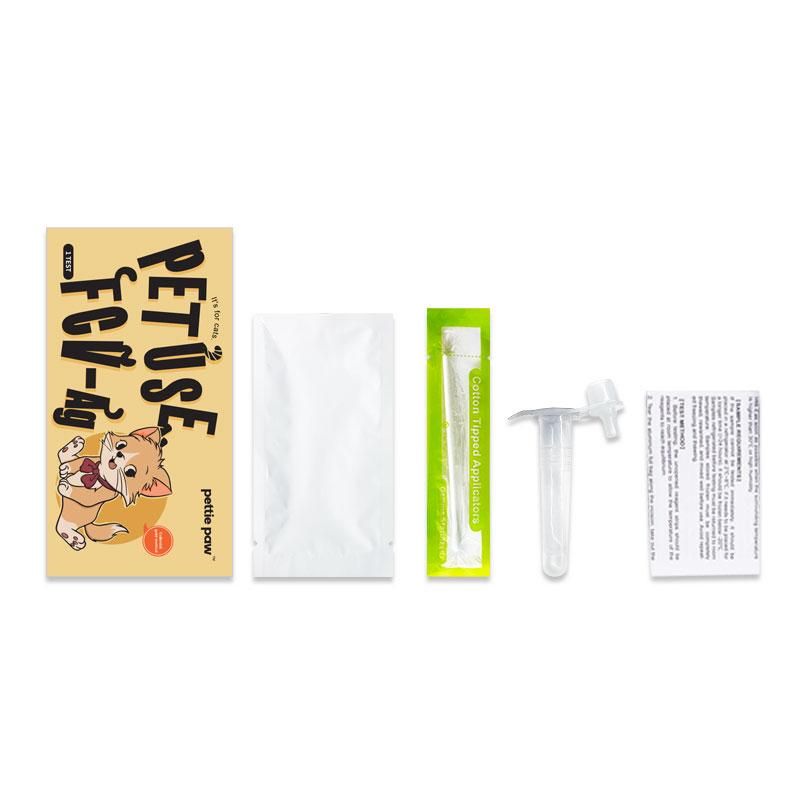Kit di test per gatti. Include busta, applicatore, provetta e istruzioni. Scritta: PET USE FCV-Ag.