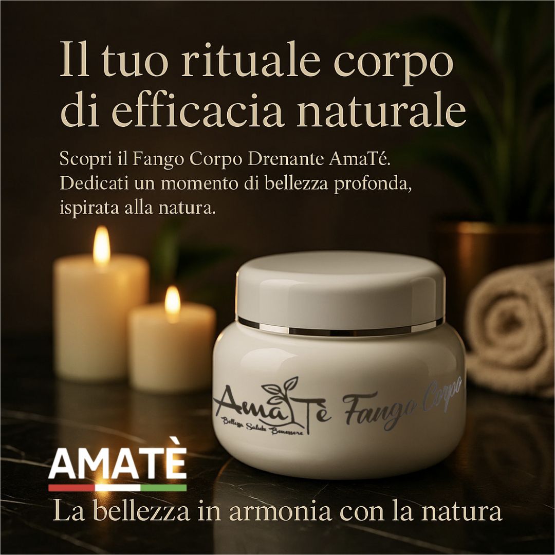 Vasetto con Amatè Fango Corpo davanti a candele. Testo: Il tuo rituale corpo di efficacia naturale. Logo Amatè.