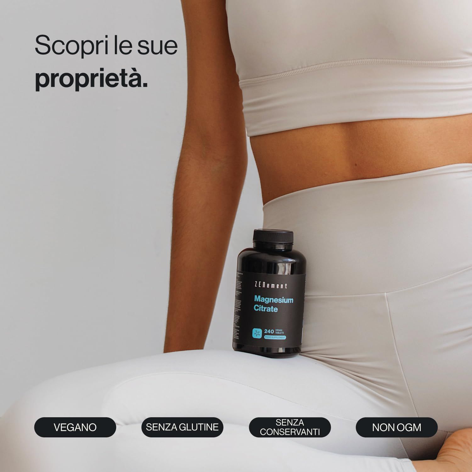 Flacone nero di capsule di citrato di magnesio Zenement. Vegano, senza glutine, senza conservanti, senza OGM.