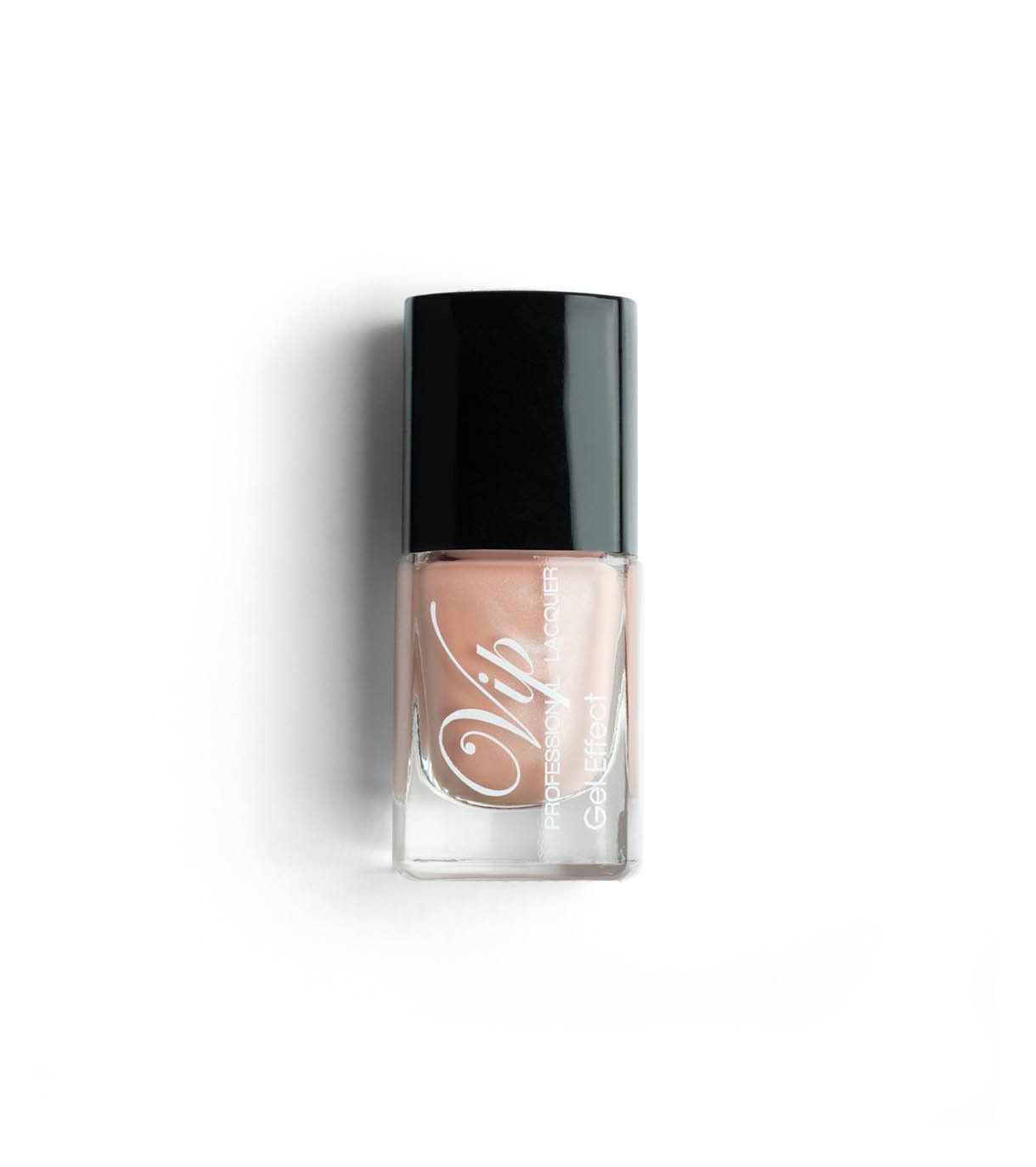 Flacone di smalto con lacca beige e tappo nero. Etichetta: Vip Professional Lacquer Gel Effect.