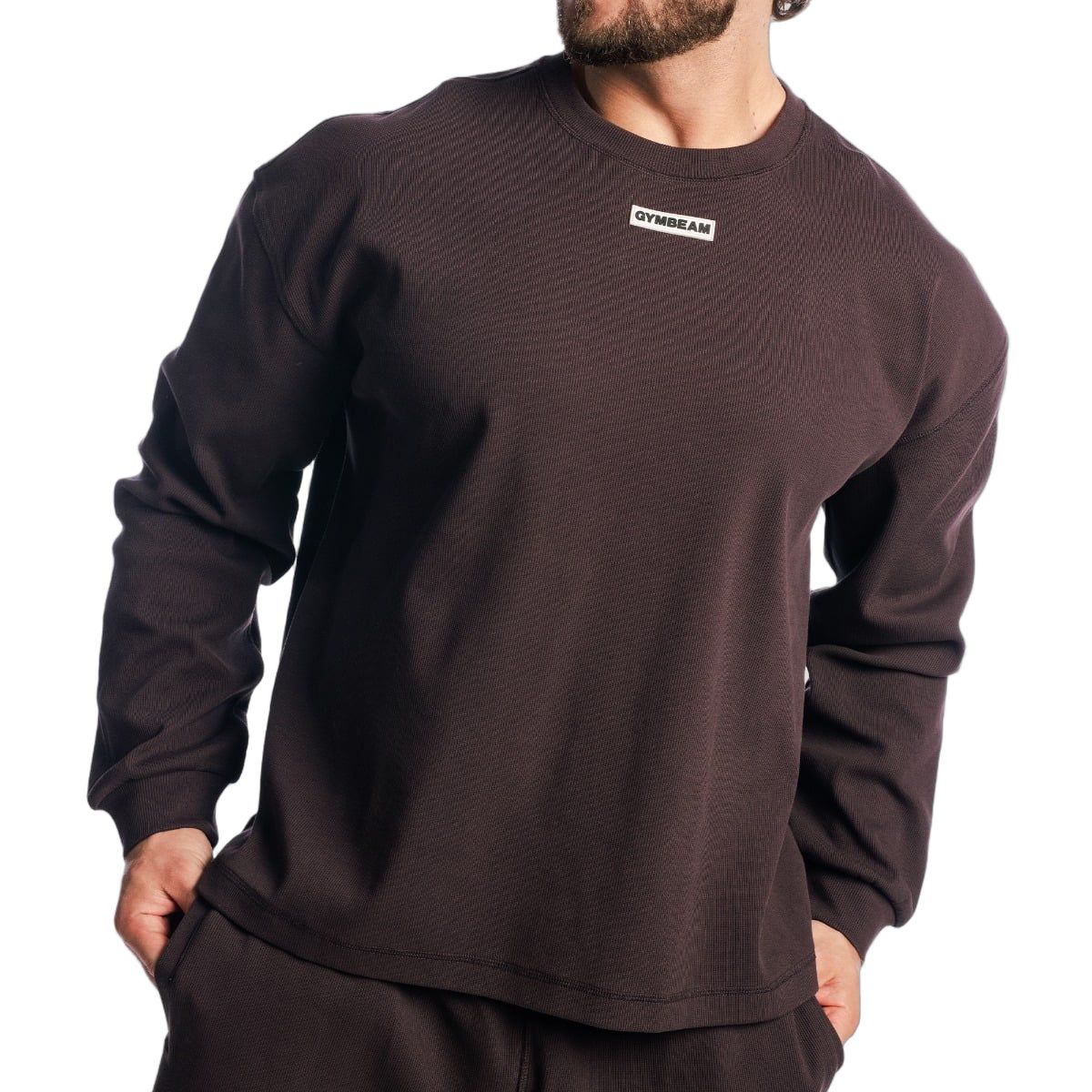 Felpa oversize da uomo in Tee Brown, vista frontale sinistra.