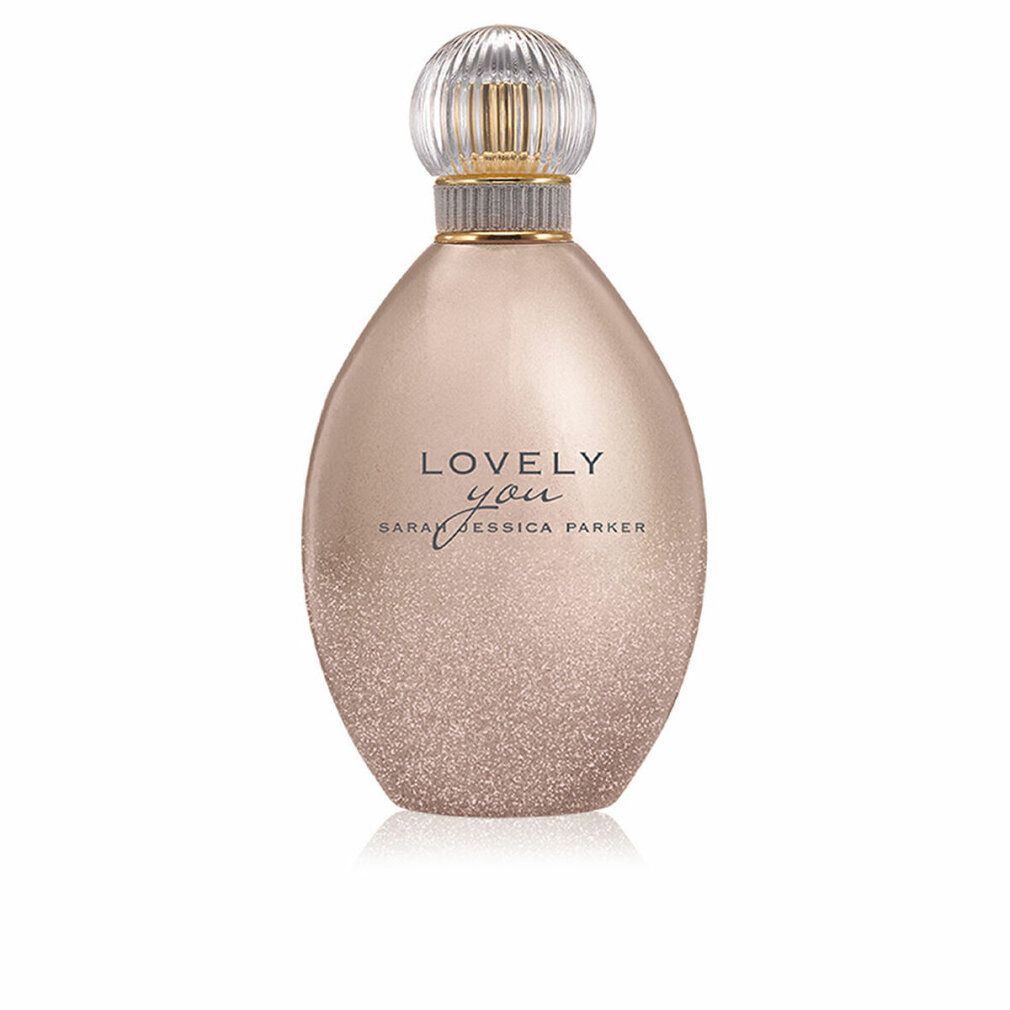 Flacone a forma di pera, dorato con glitter. Tappo trasparente. Testo: Lovely You, Sarah Jessica Parker.